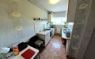 Apartament cu 2 camere - zonă semicentrală, cartierul Budai Nagy Antal - Poză 5