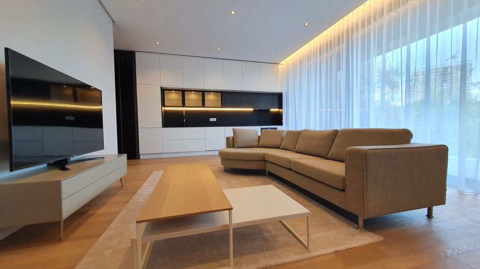 Inchiriere Apartament 3 camere Exclusive lifestyle in One Rahmaninov - Poză 1