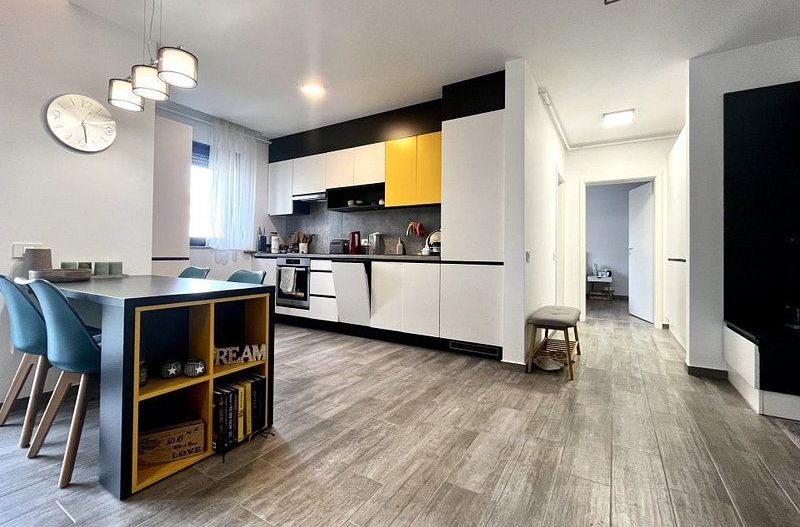 Apartament cu 2 camere primitor si modern echipat, zona Dumbrăvița - Kaufland - Poză 4