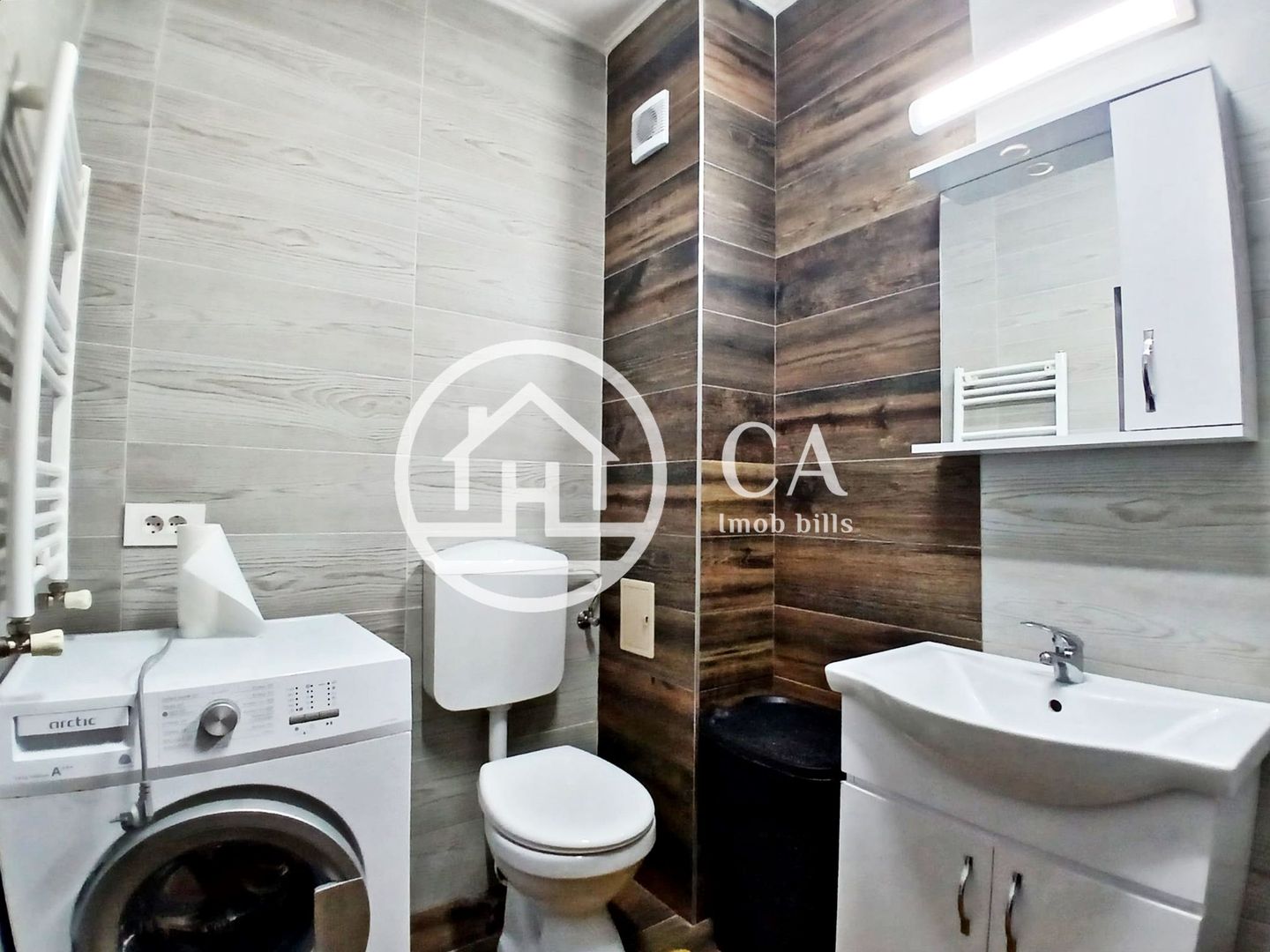 Apartament de vanzare cu 3 camere in Prima Onestilor, Oradea - Poză 8