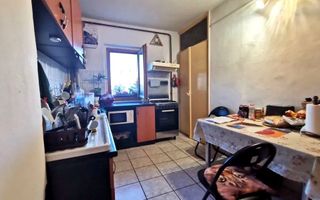 Apartament 3 camere Dambovita - Poză 2