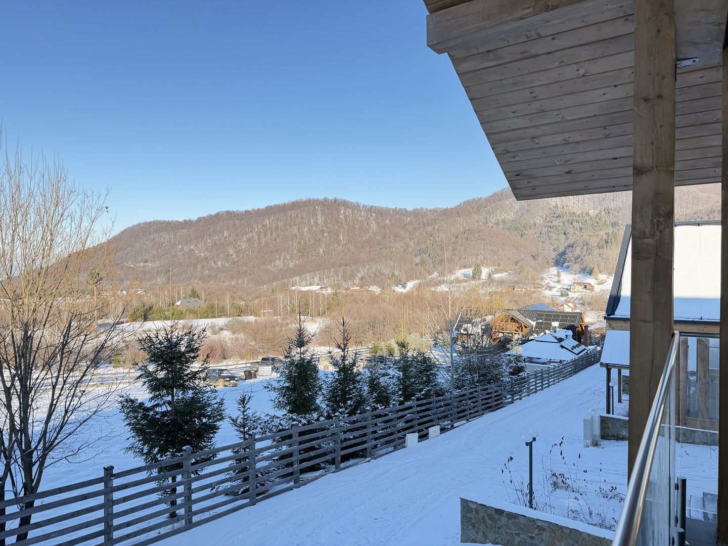 Casă de vacanță modernă într-un cadru natural deosebit – Râșnov - Poză 13