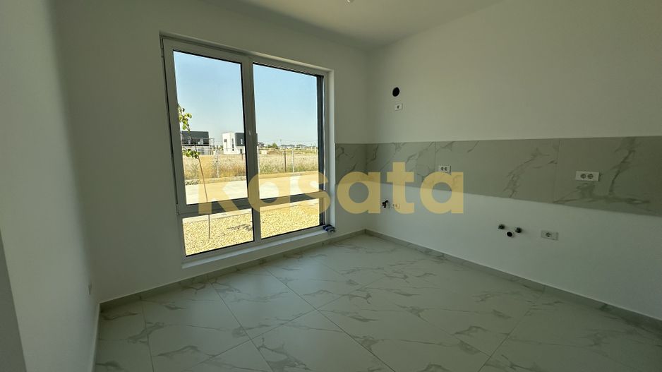 Casă pe parter | 4 camere | Domnești 🏡 - Poză 6