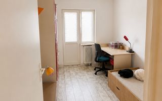 Apartament cu 4 camere de vanzare in zona Closca in Alba Iulia - Poză 4