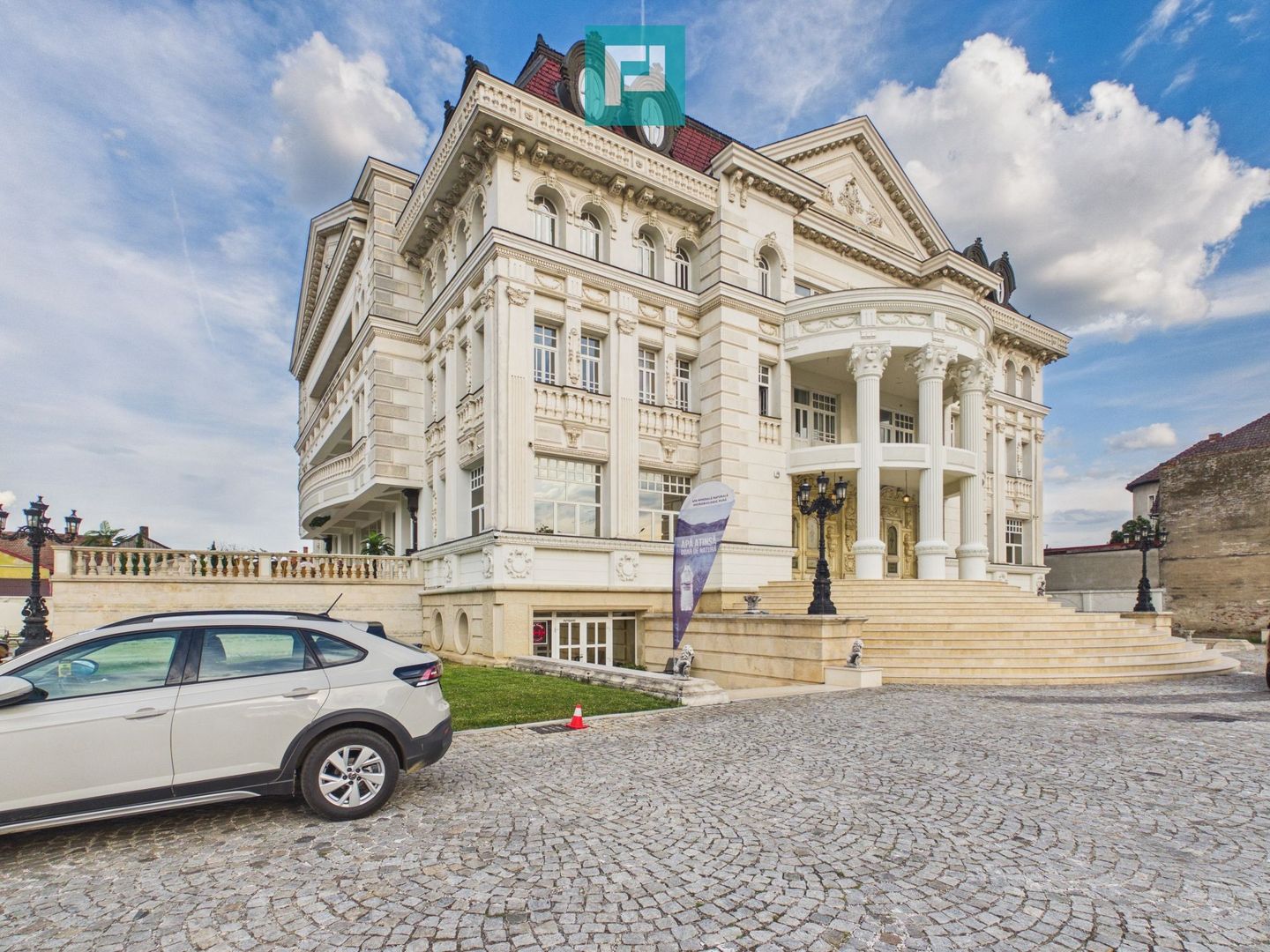 Proprietate Exclusivistă de Închiriat - Poză 90