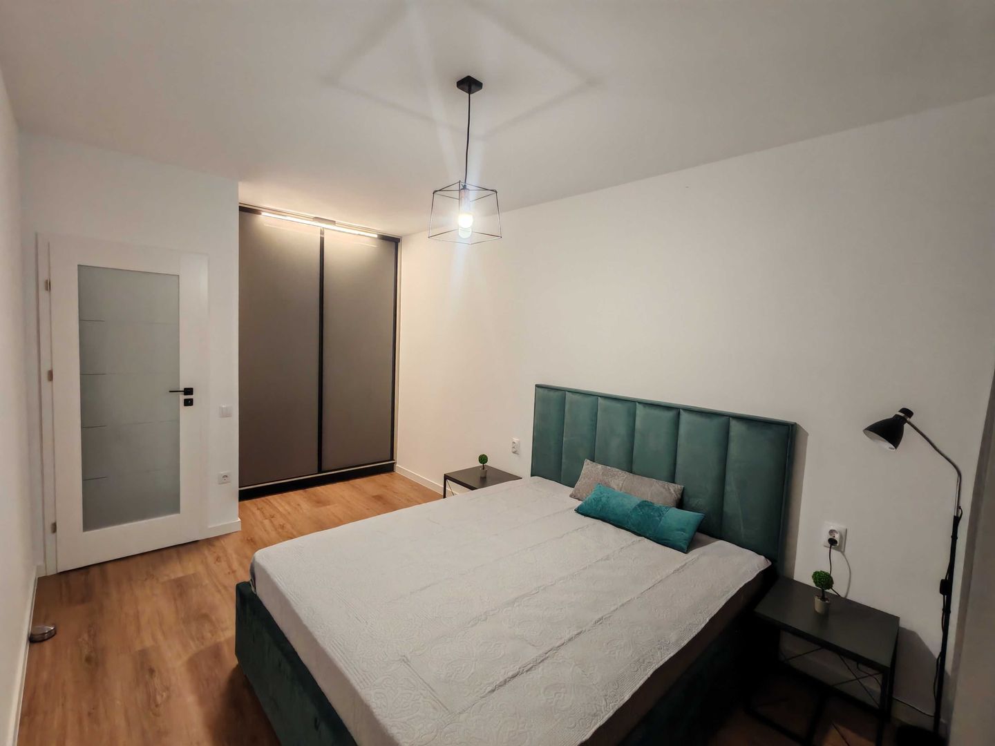 APARTAMENT 2 CAMERE | PRIMA INCHIRIERE DEDEMAN | LOC DE PARCARE - Poză 4