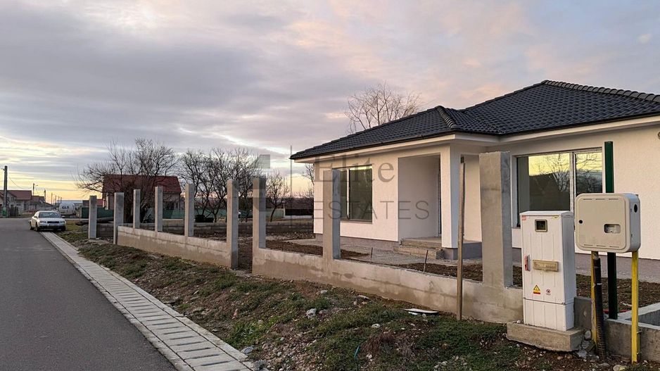 Casa noua cu 4 camere la 6 km de Oradea - Poză 15