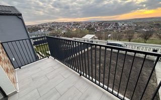 Casa moderna, prima inchiriere, 600 mp teren, curte, parcare, Dezmir - Poză 12