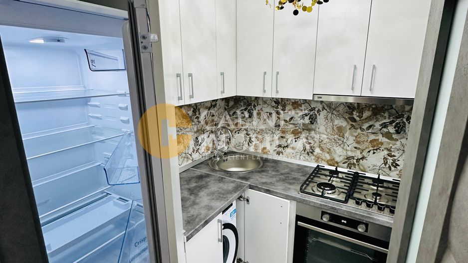 Apartament cu 2 Camere Renovat - Etaj 2 - Zona Alexandru - Poză 3