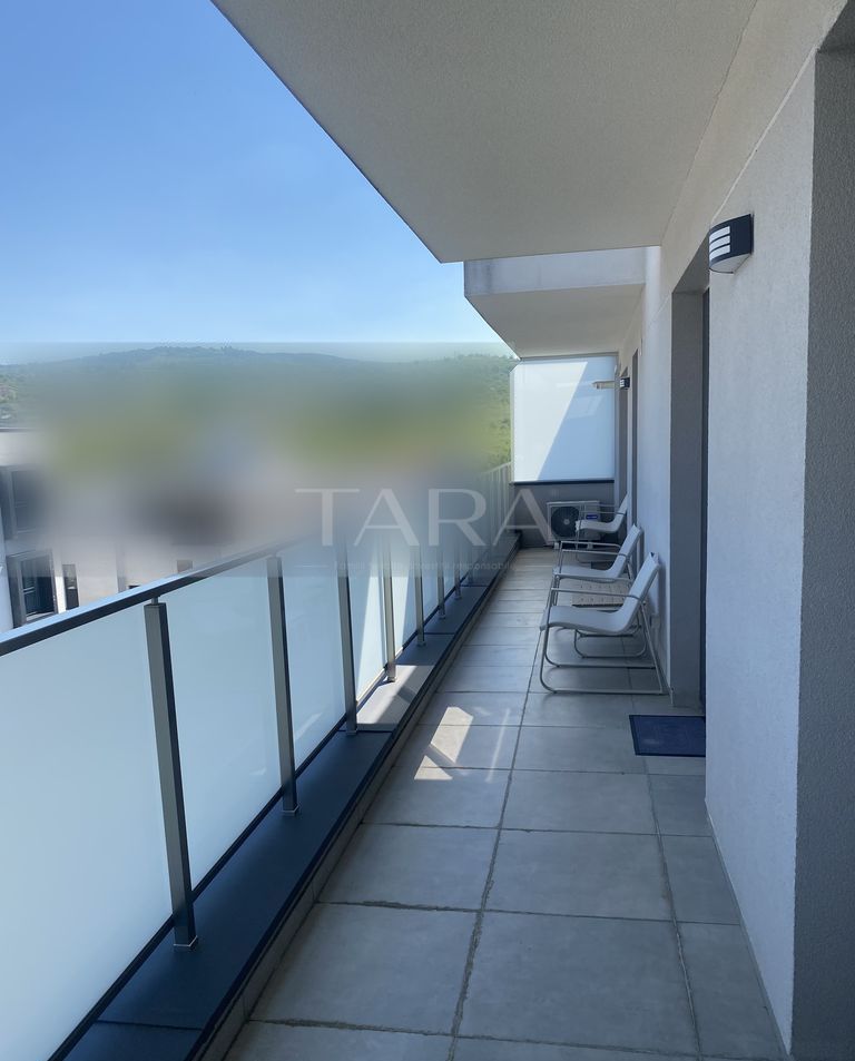 Apartament modern cu 3 camere, terasă de 15 mp, Borhanci. - Poză 20