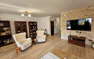 1/2 Duplex, 4 camere, 342 mp teren, strada asfaltata, Cetate - Poză 8