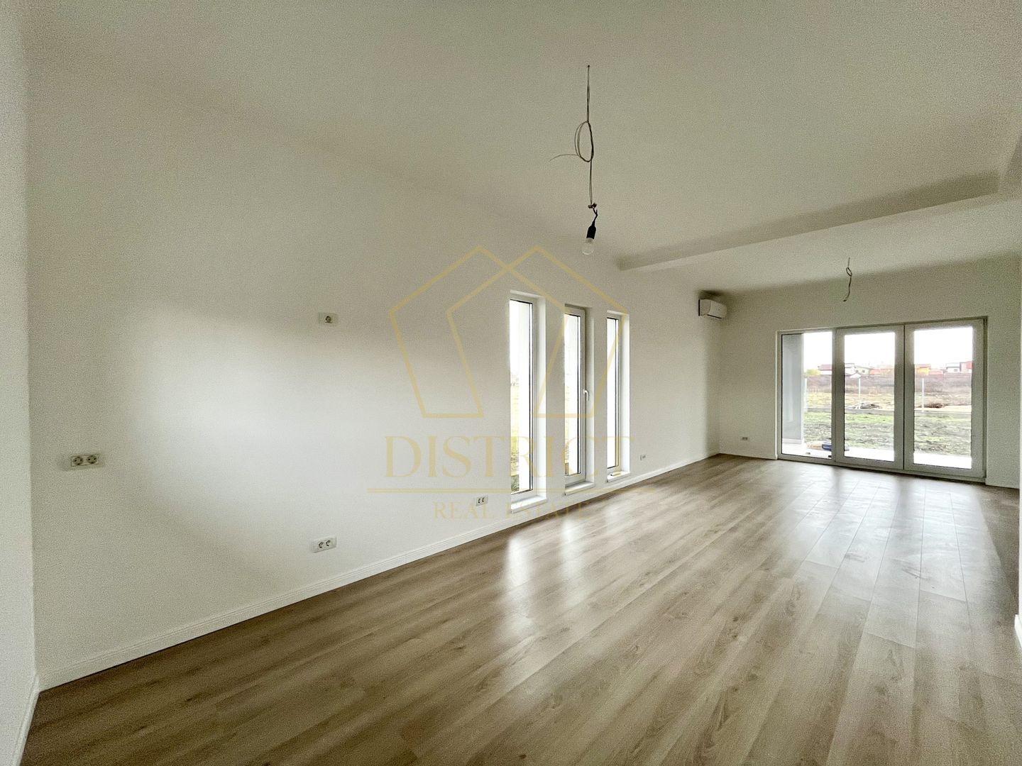 Duplex modern cu 4 camere | Eficient energetic | Sacalaz - Poză 2