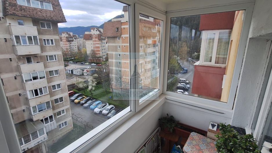Apartament 2 camere+boxa - zona Racadau/Carpaților - Poză 7