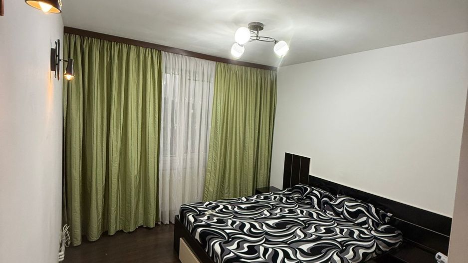 AP. 3 CAMERE APARATORII PATRIEI, PARCARE, CENTRALA, METROU 12 MINUTE - Poză 1