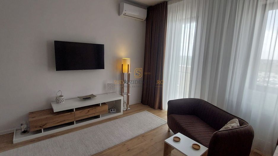 Garsoniera spatioasa, mobilata si utilata, Sector 5, parcare inclusa - Poză 1