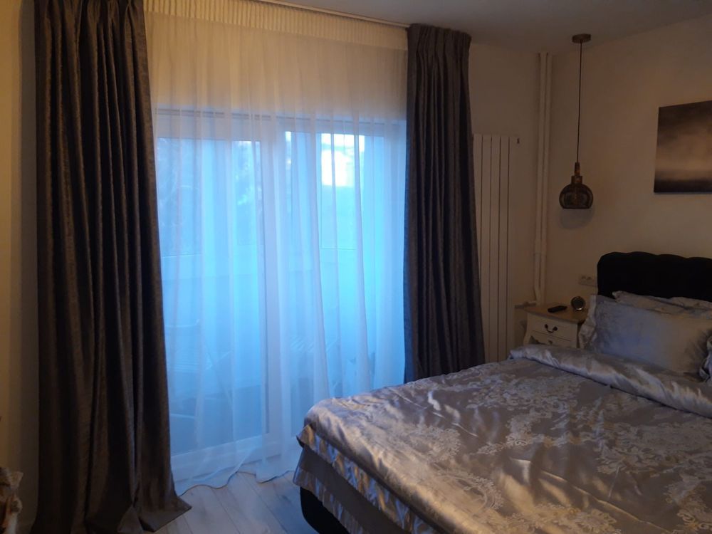 Vand apartament zona Razoare (mobilat, utilat premium) - Poză 5