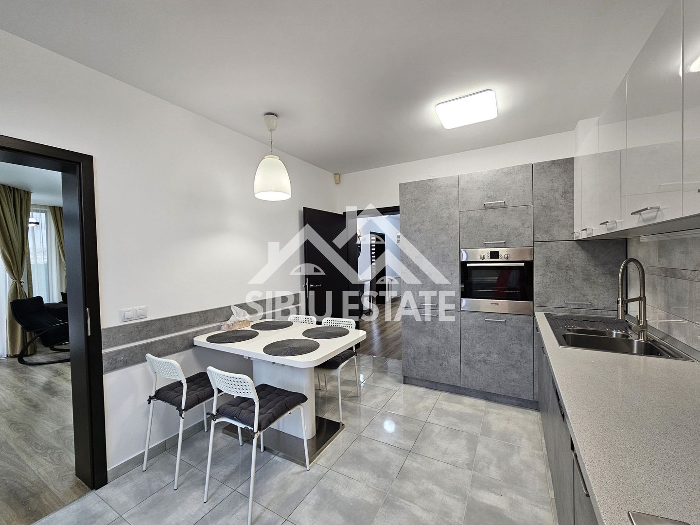 Casa individuala garaj pivnita curte mare - Poză 19