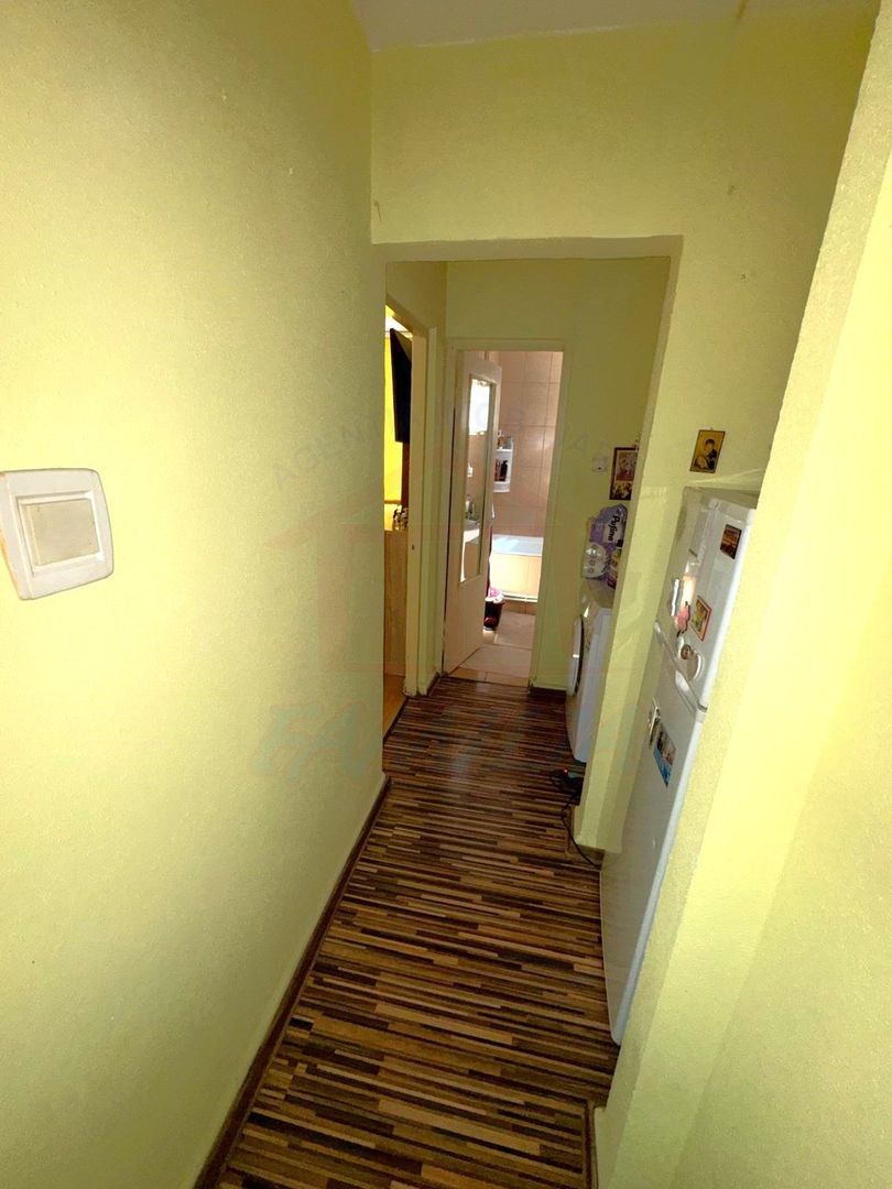 88.000 euro, APARTAMENT 3 camere, 2 balcoane, etaj2 , Micro38 - Poză 5