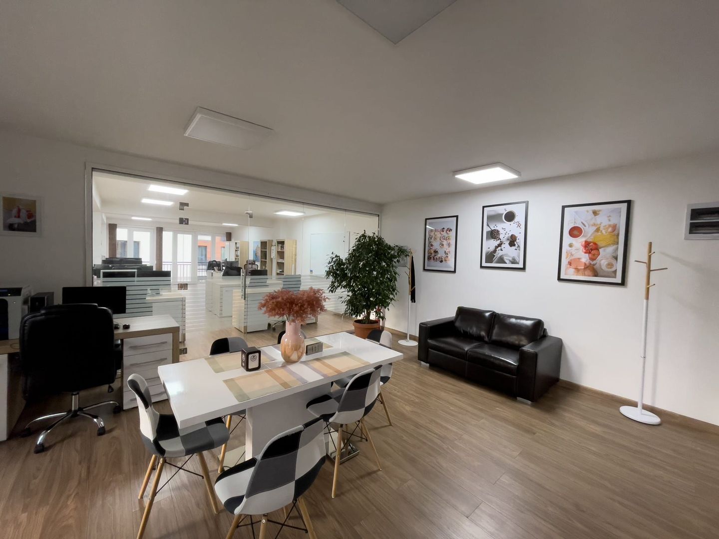 Spațiu de birouri de 95 mp + terasa 90 mp zona Centrala - Poză 6