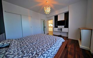 Penthouse modern cu terase și priveliște panoramică – Piața Sudului - Poză 13