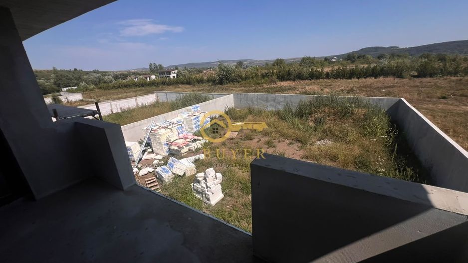Casa moderna in Selimbar cu garaj- Terasa la parter, 2 balcone la etaj - Poză 20
