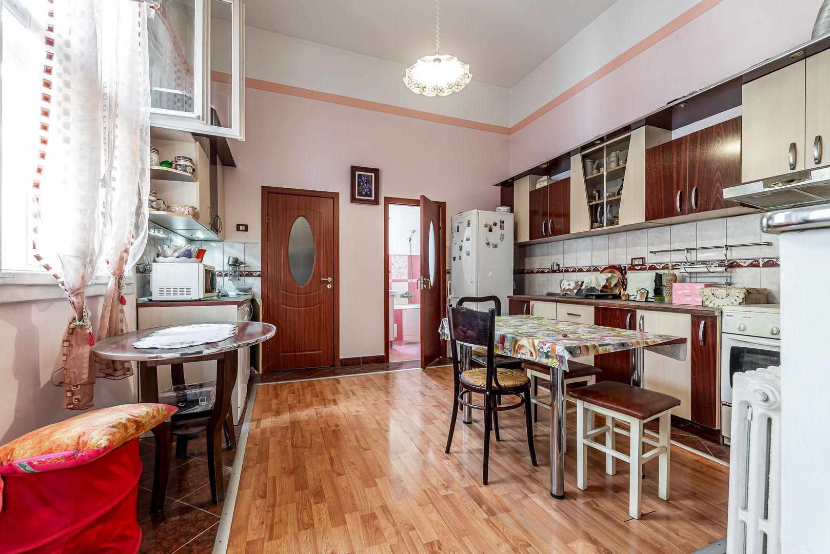 Apartament 3 camere, etaj 1, ultracentral (clădire cu 4 apartamente) - Poză 5