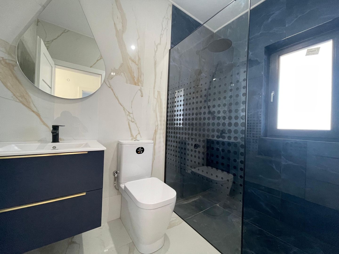 Duplex despartit prin camera tehnica - finisaje premium - Poză 6