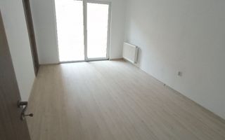 Apartament cu 2 camere de vânzare în zona Peny. - Poză 8