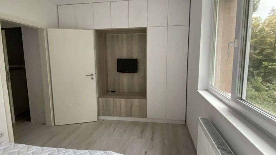 Apartament 2 camere modern , renovat - de inchiriat  Astra Brasov - Poză 12