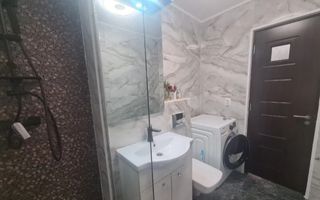 Apartament 3 camere Dacia - Bicaz, et. 9 din 10, la bulevard, renovat - Poză 1