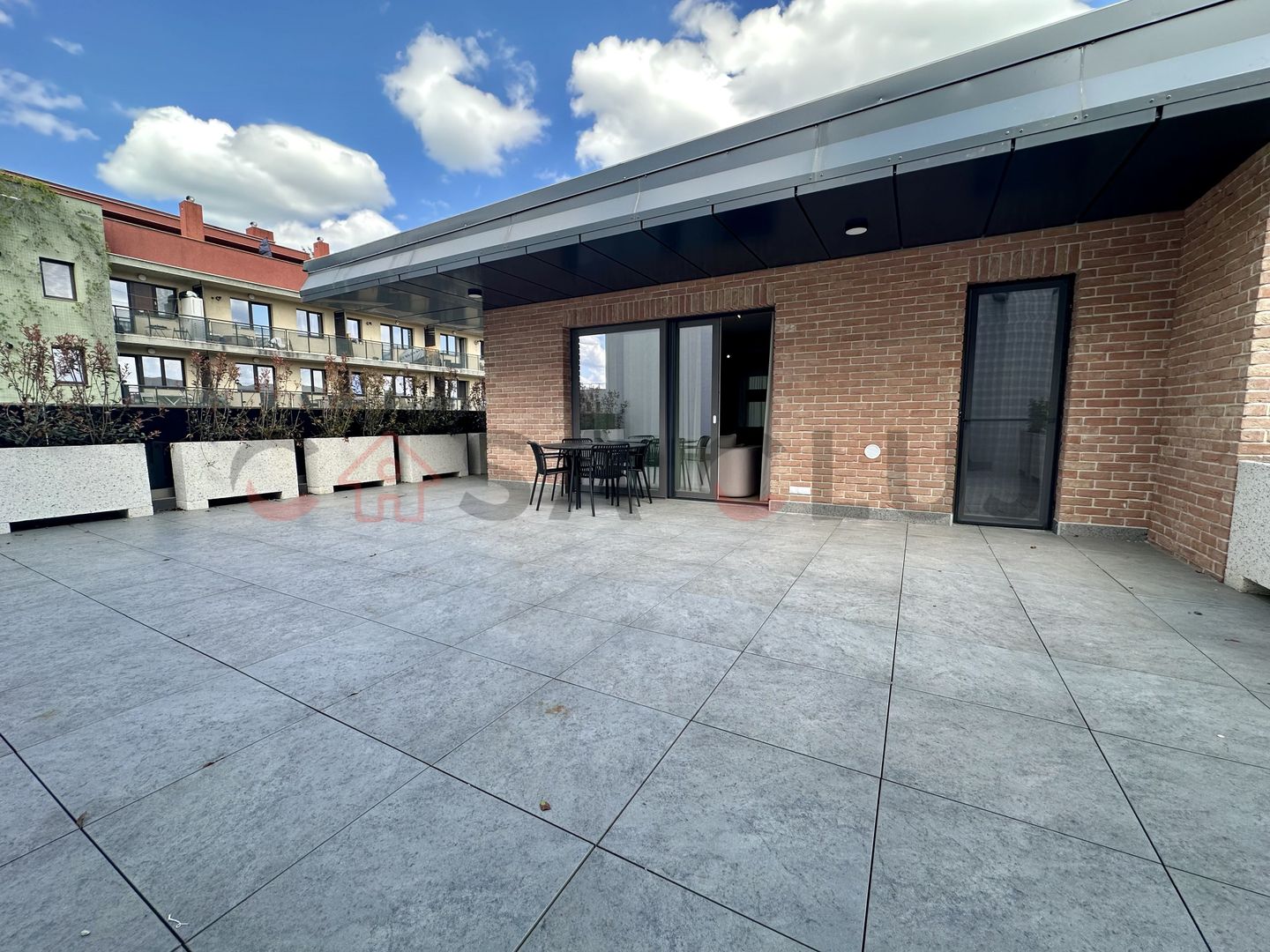 Apartament ultrafinisat, spatios. Parcare! Bloc Nou! Zona Fsega! - Poză 11