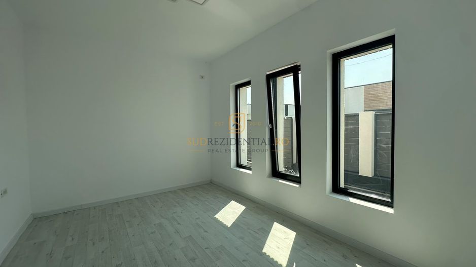 Casă individuală, 4 camere, teren 309 mp - Comuna Berceni - Poză 10