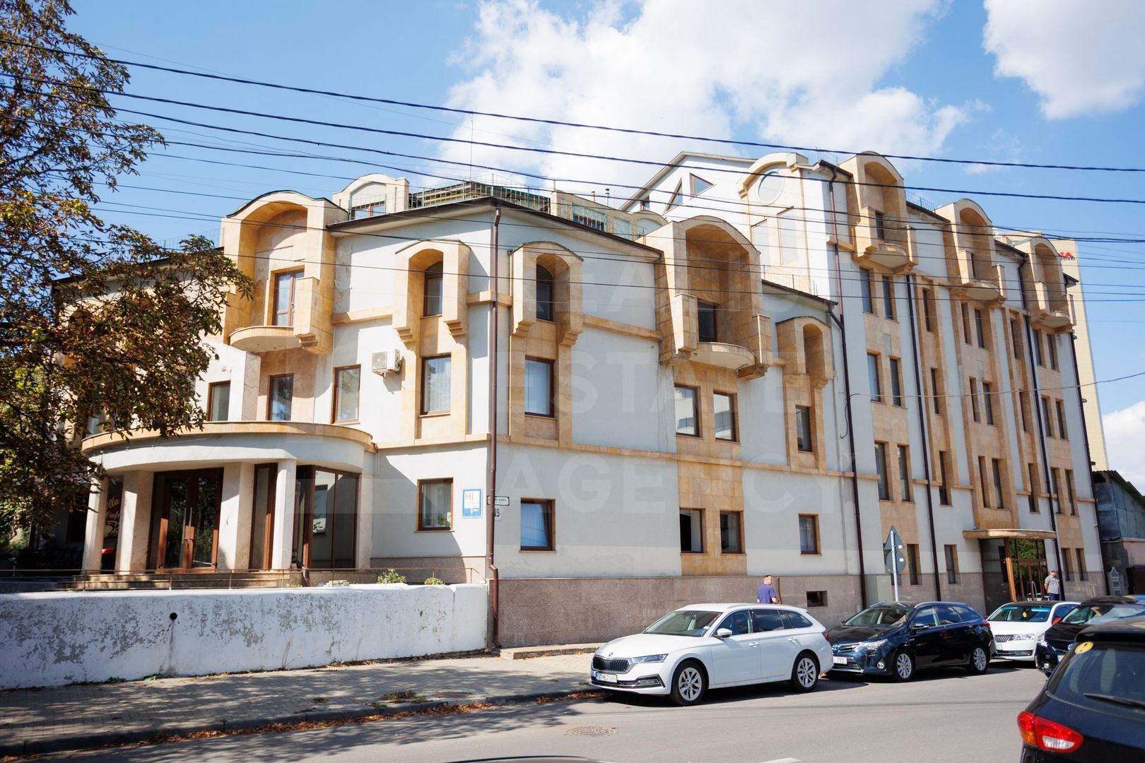 Se oferă oficiu sper chirie 270 mp, str. Petru Rareș, Centru - Poză 50