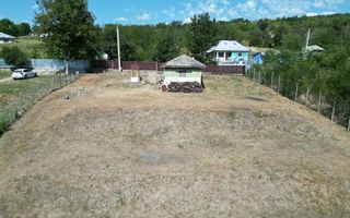 Casă și teren de vânzare în Parincea jud. Bacău. - Poză 16