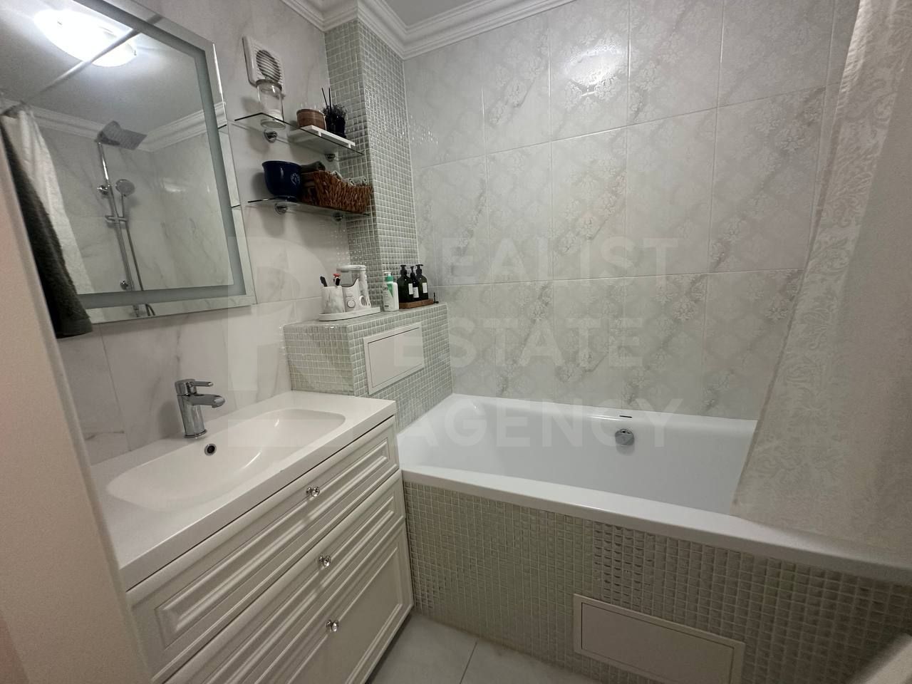Chirie, apartament, 3 camere, Strada Alexandru cel Bun, Centru - Poză 7