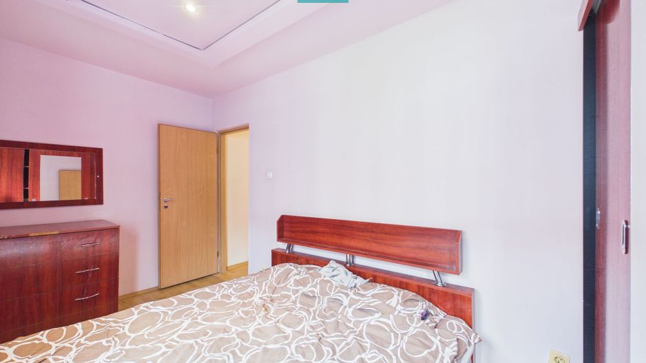 Apartament cu 3 camere în zona Spitalul Județean - Poză 3