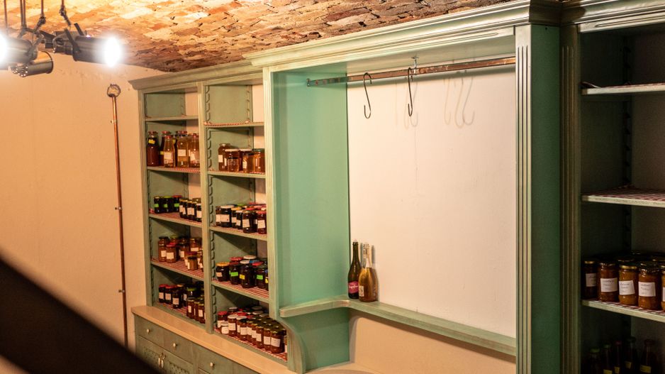 In vacanta, ACASA, zi de zi - crama, bucatarie de vara, ciubar - Poză 21