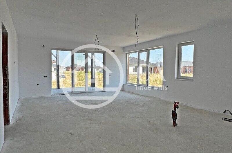 Casa de vanzare cu 4 camere in Santandrei, Bihor - Poză 5