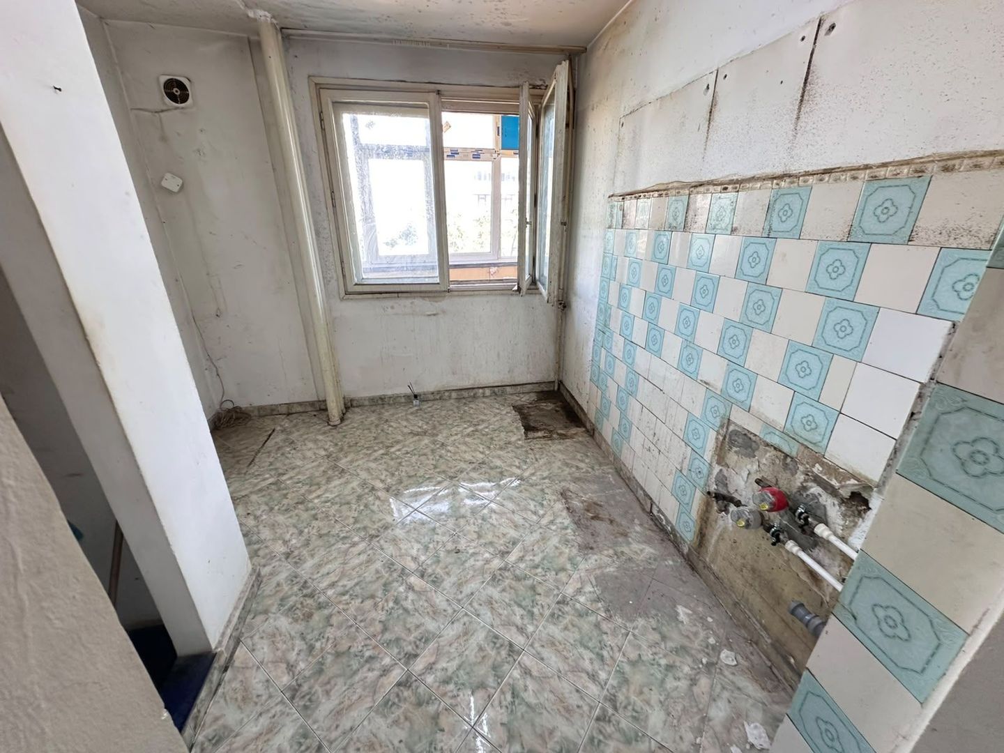 Apartament de vanzare 3 camere Giulesti/Crangasi/Bloc Reabilitat A269 - Poză 13