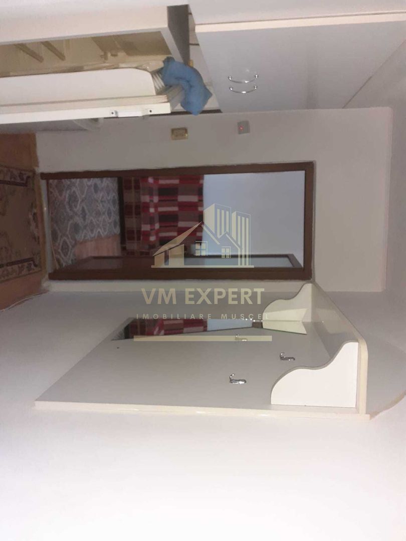 APARTAMENT 3 CAMERE, ETAJ 3, VISOI, CAMPULUNG - Poză 8