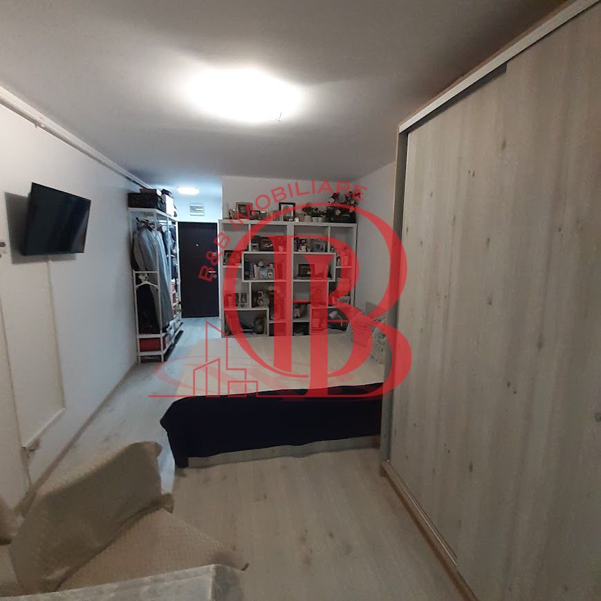 Garsoniera mutare imediata mobilata si utilata - Poză 9