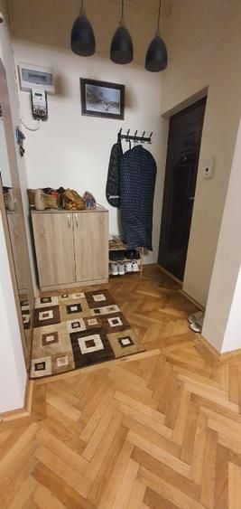 De vanzare Apartament 3 camere in vila, Hala Traian- Mantuleasa - Poză 15