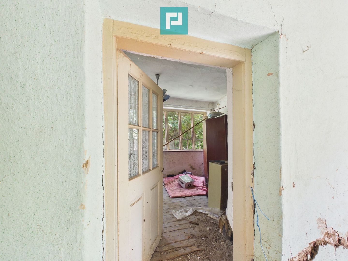 CASĂ ÎN ZERIND PE PRINCIPALĂ CU TEREN DE 1440 MP - Poză 6