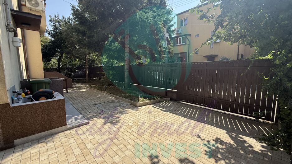Casa CONSOLIDATA - SITUATA PE COLT - cu o curte libera generoasa - Poză 5