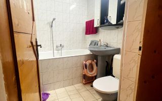 Apartament cu 3 camere – Zona Nufărul, Oradea - Poză 7