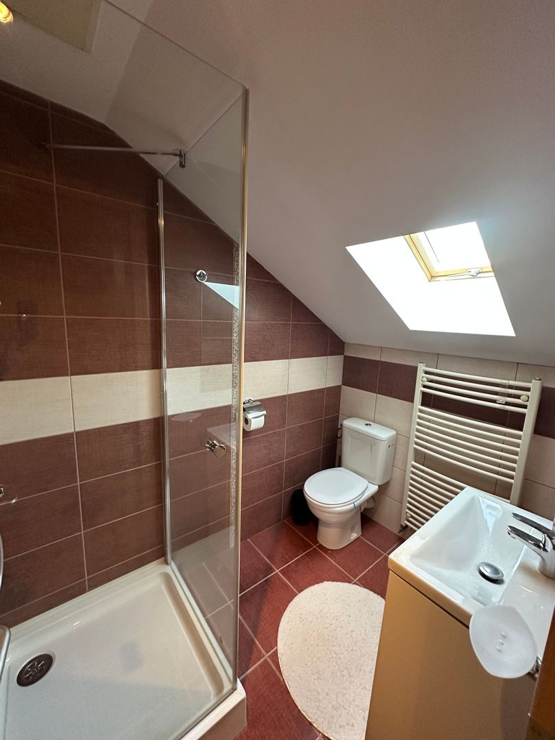 Casa Parter + Mansarda în Braytim - Poză 34