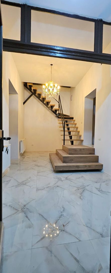 Vila in stil Art Nouveau | Mosilor, Noul Centru Vechi | Curte 150mp - Poză 5