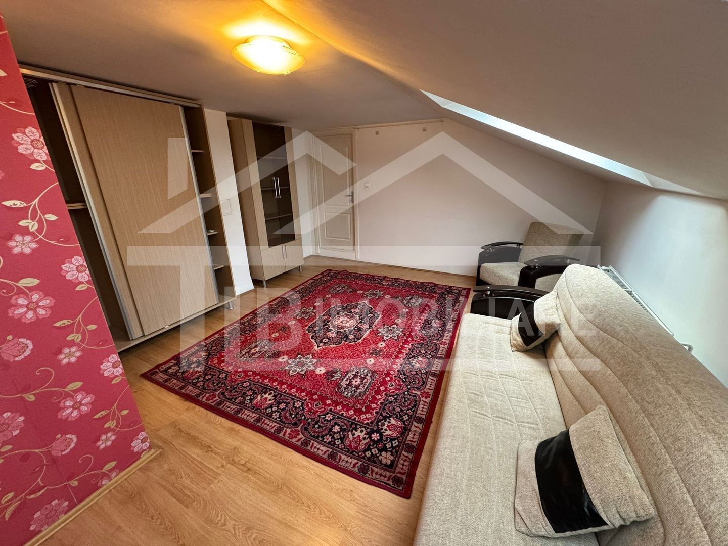 Casa cu 3 camere, 70mp, Zona TopMed Dorobantilor - Poză 1