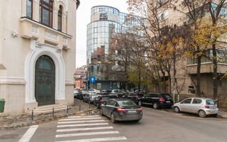 Cladire de birouri inchiriata | Randament +7,5% / an | Contract ferm | - Poză 2