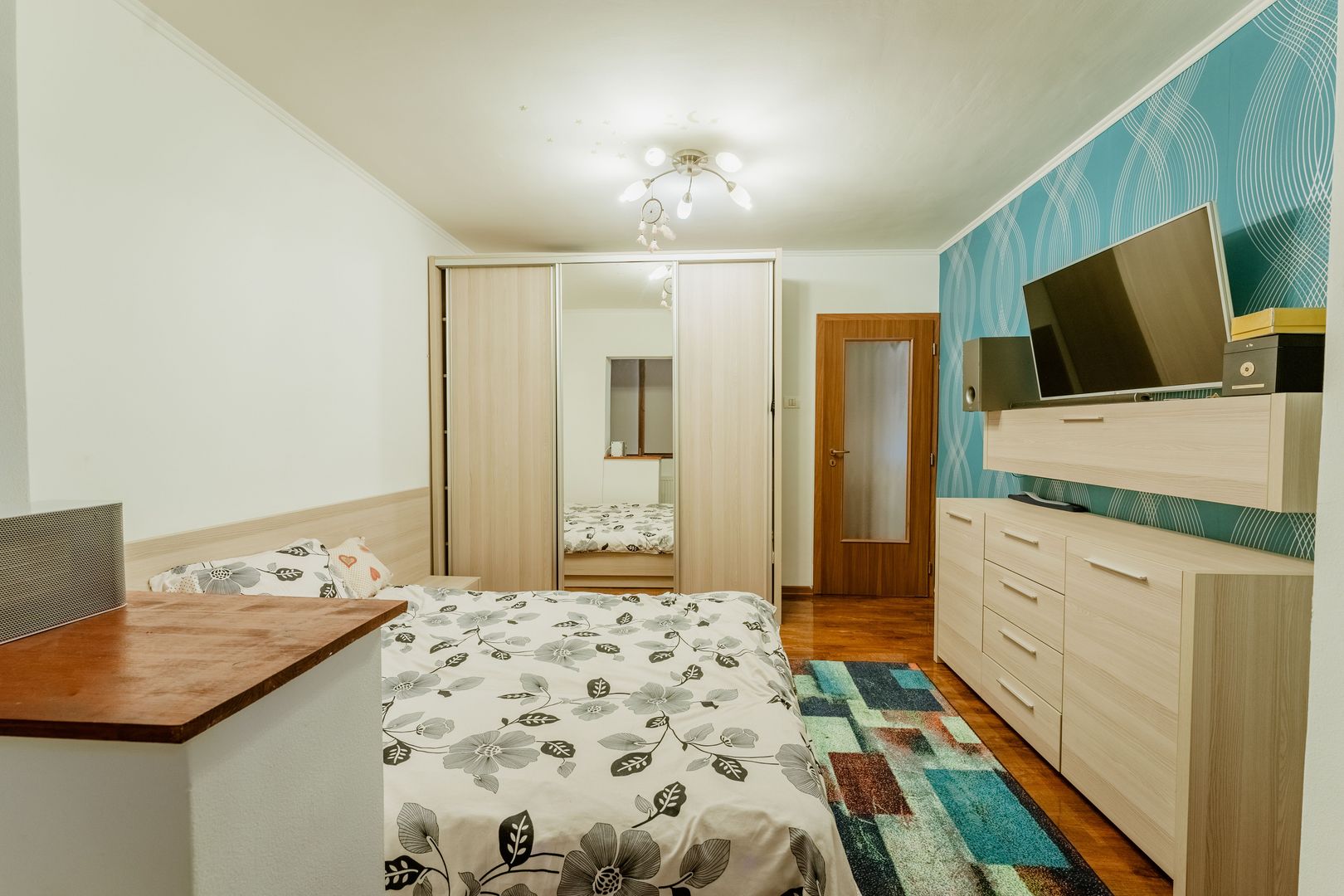 Apartament cu 3 camere în Alfa - Poză 7